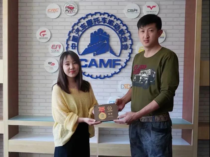 鄂尔多斯掌上摩音摩托车安驾培训——陈涛